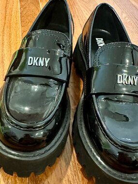 DKNY Women's Black Loafers